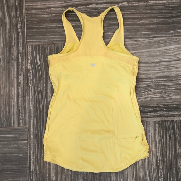 Stretch Razorback Top - Picture 2 of 3